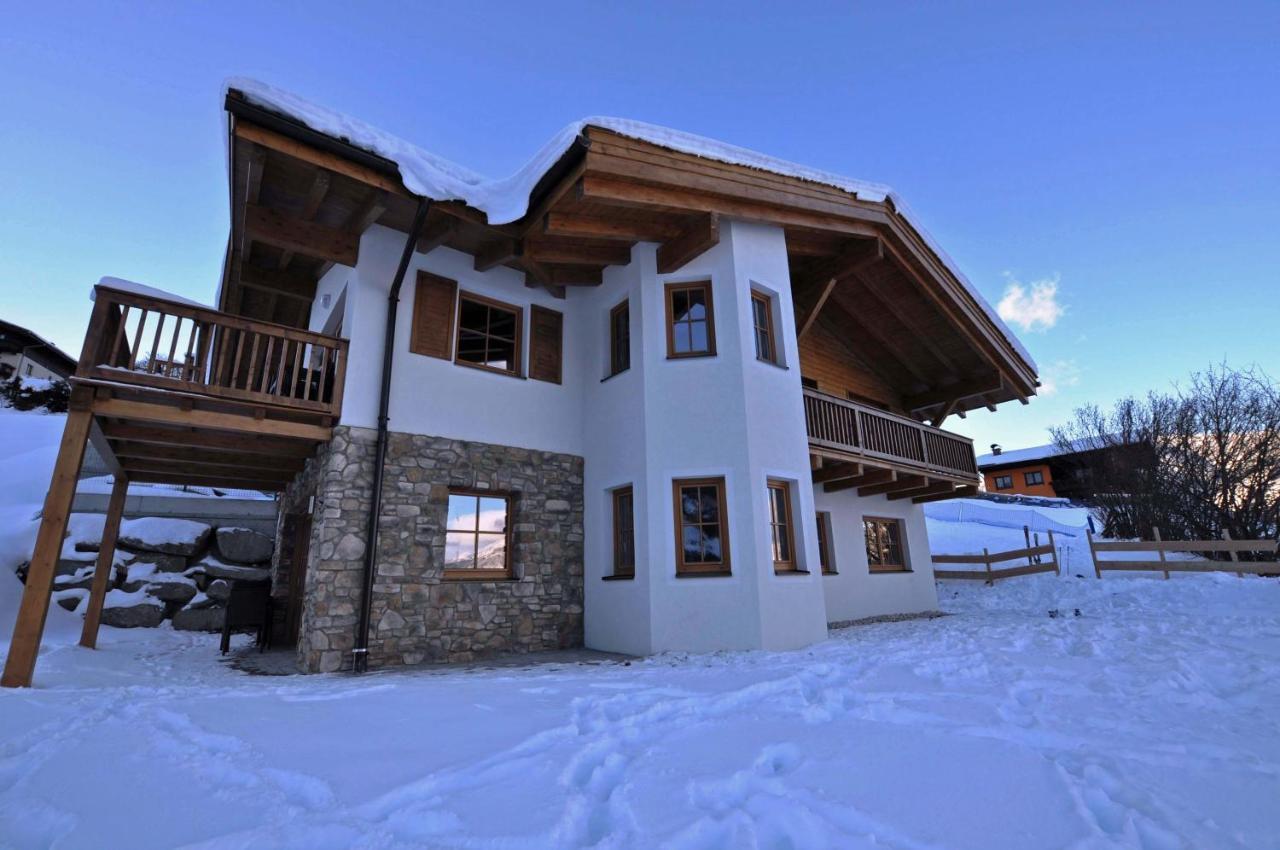 Chalet An Der Piste Kaprun Bagian luar foto